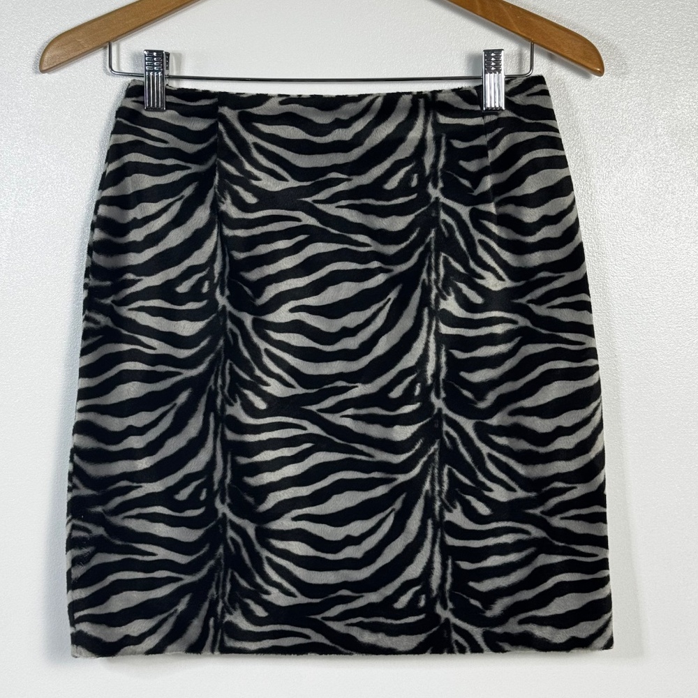 Vintage Velvety Zebra Print Mini Skirt Black/Grey/Silver Size 4 Petite 90s/Y2K